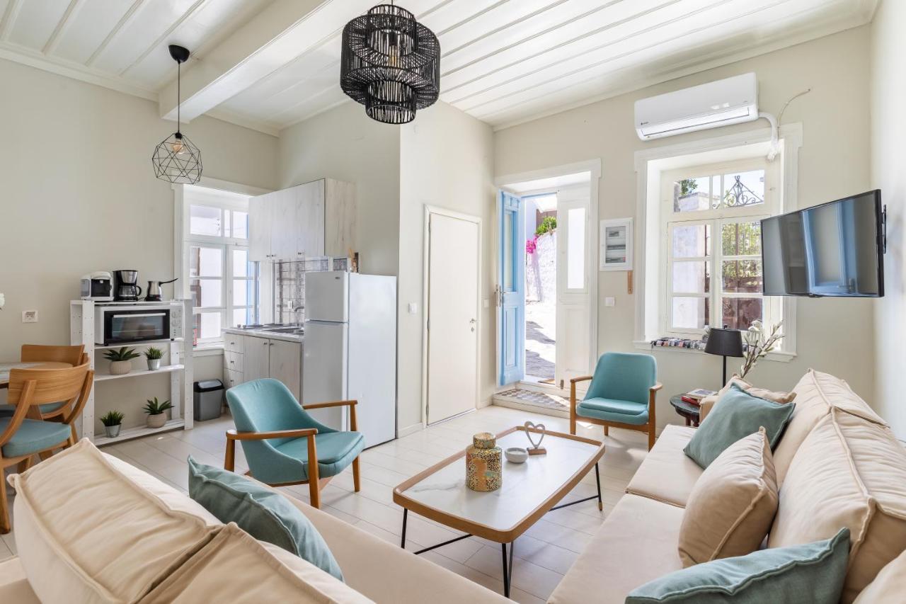Helios Lovely Apartment Skopelos Exterior foto