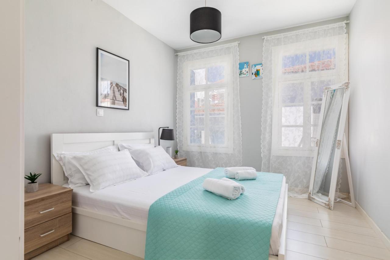Helios Lovely Apartment Skopelos Exterior foto